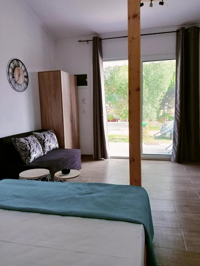 Ferienwohnung Studio Bakali Toroni Exterior foto